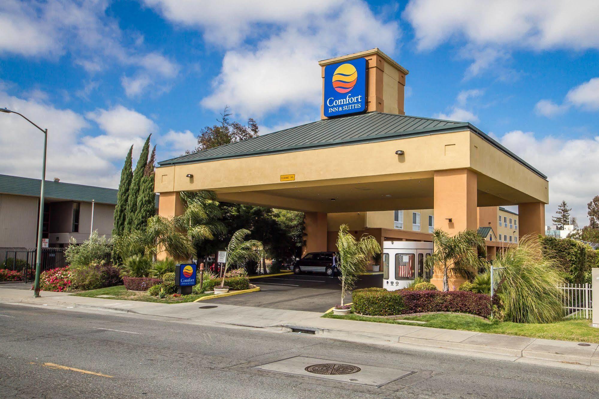 Comfort Inn & Suites Oakland Airport Exteriér fotografie