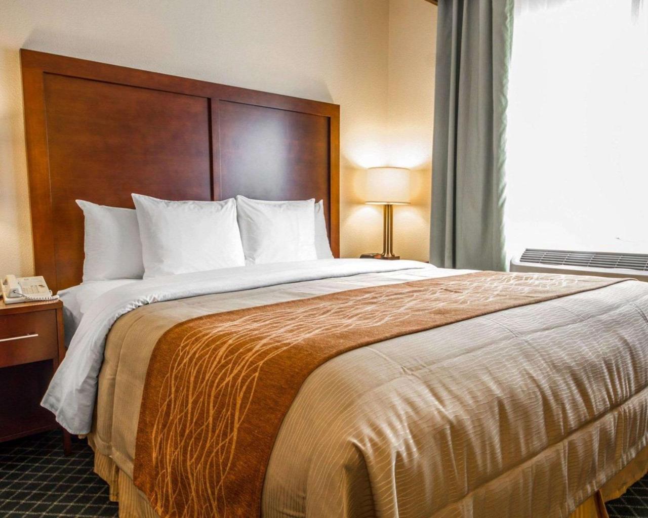Comfort Inn & Suites Oakland Airport Exteriér fotografie