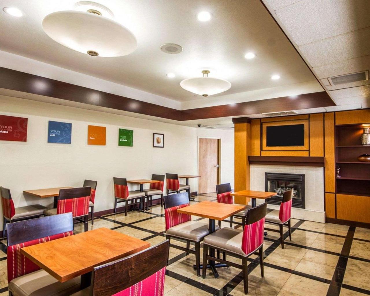 Comfort Inn & Suites Oakland Airport Exteriér fotografie